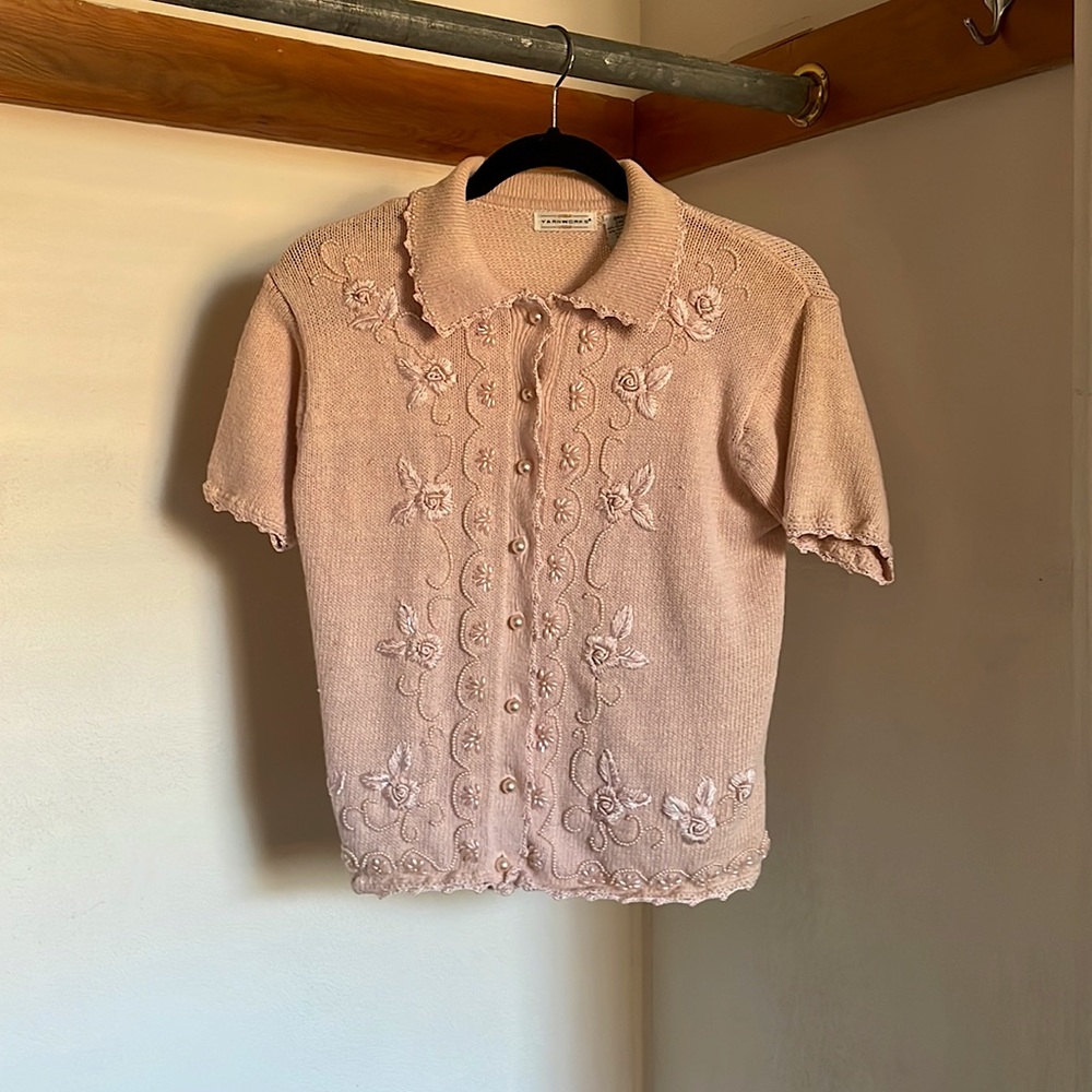 Yarnworks Embroidered Cardigan w/ Collar - In Soft Pink, Size S